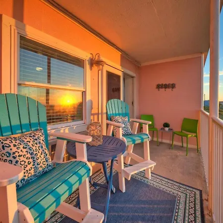 Steps To Sandfest 2 Condos W Beach Boardwalk Pool Pickleballtennis Court